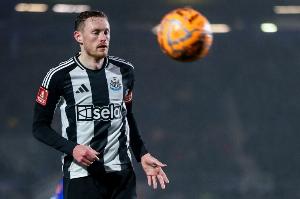 天空体育:利兹联1200万英镑求购朗斯塔夫再次被拒,考虑其他目标