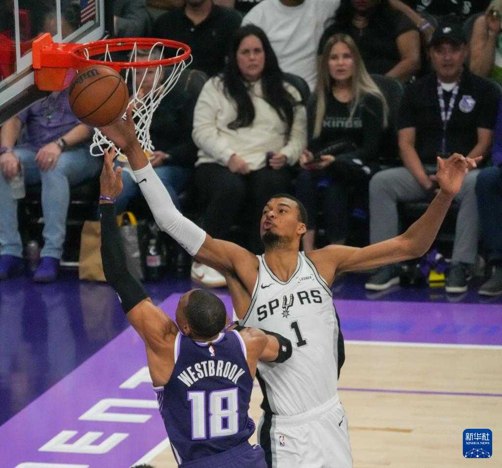 乐鱼注册-老对手续新篇！NBA总决赛4日打响，马刺与尼克斯上演终极对决